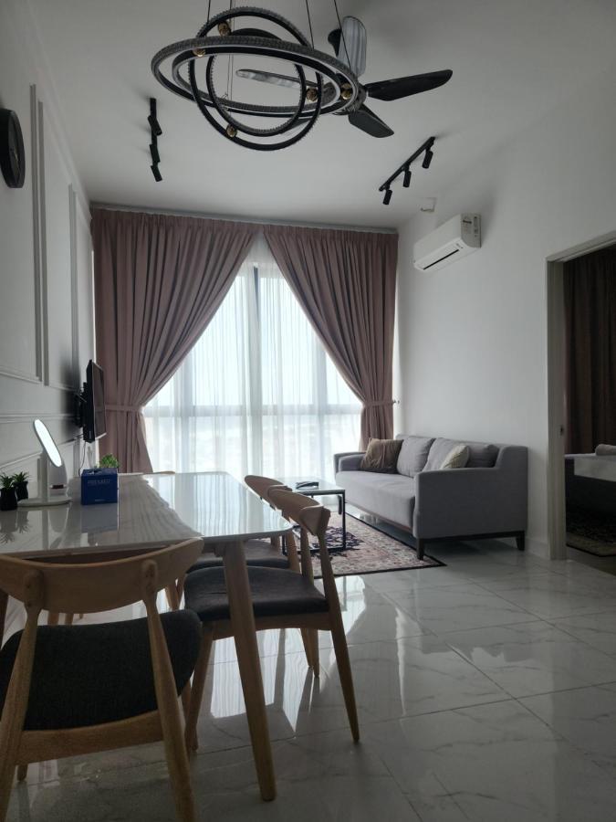 Nusa Luxurious Suite Kota Bharu Buitenkant foto
