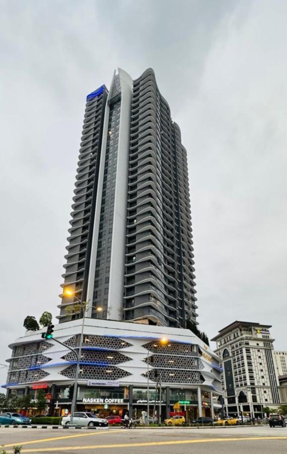 Nusa Luxurious Suite Kota Bharu Buitenkant foto